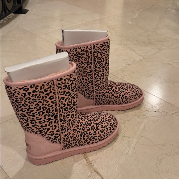 UGG Pink Leopard Print Boots - Picture 3 of 8